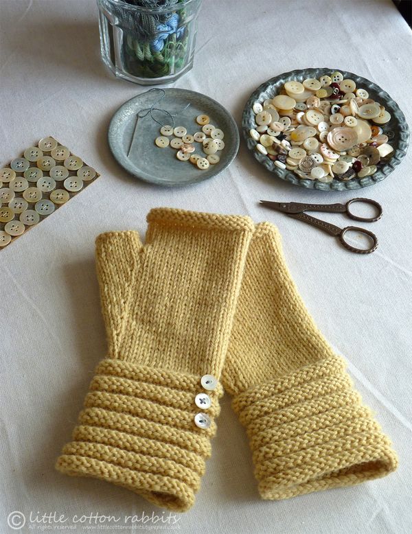 Little Cotton Rabbits: Midsummers day mittens