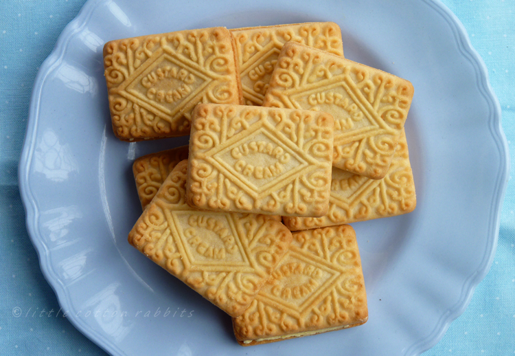 Custard creams