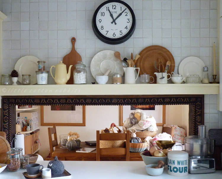 Kitchen shelf