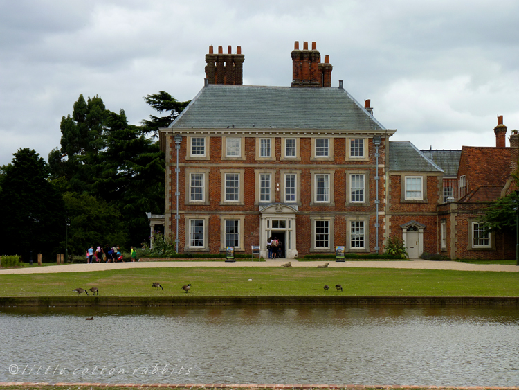 Forty hall