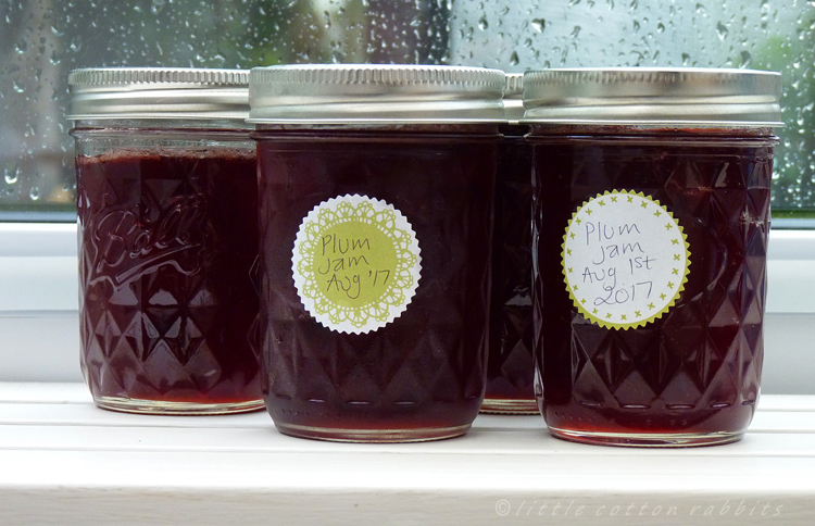 Jam jars